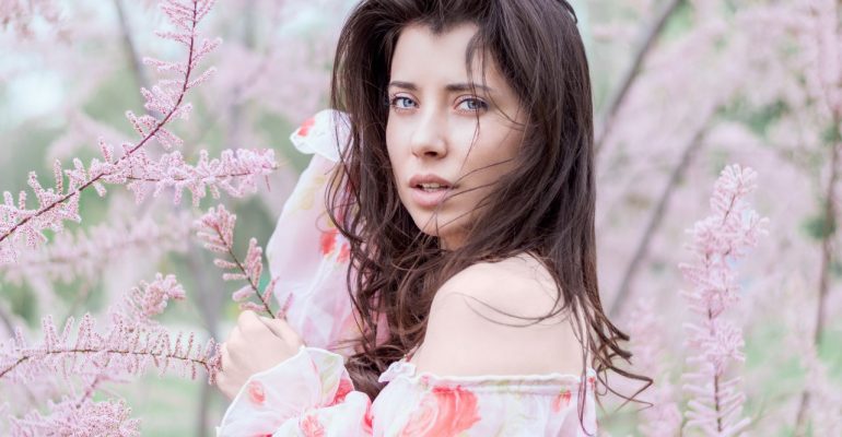 Hot Czech Brides – Who Are These Mail Order Brides? Post Thumbnail